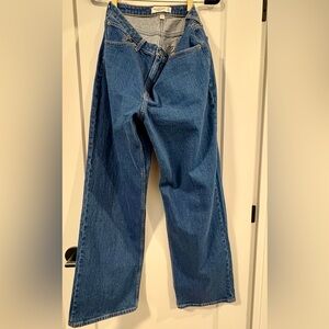 Abercrombie & Fitch 90s Relaxed Fit High Rise Blue Jeans